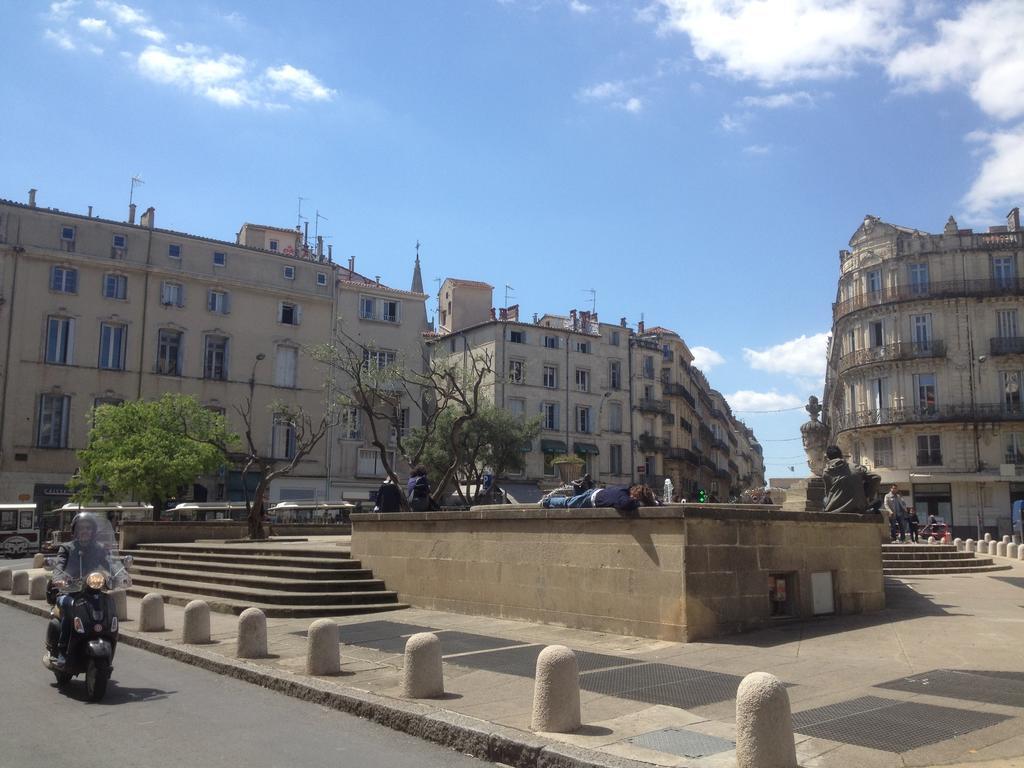 La Suite Du Jeune Homme Montpellier Exterior photo