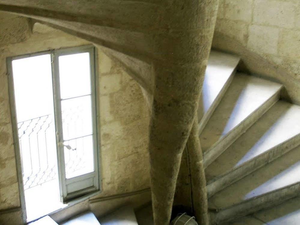 La Suite Du Jeune Homme Montpellier Exterior photo